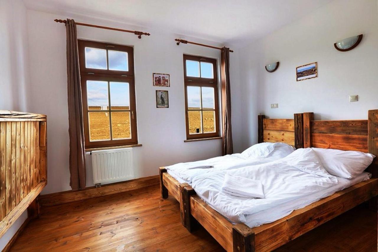 Tordas Western House Bed & Breakfast エクステリア 写真